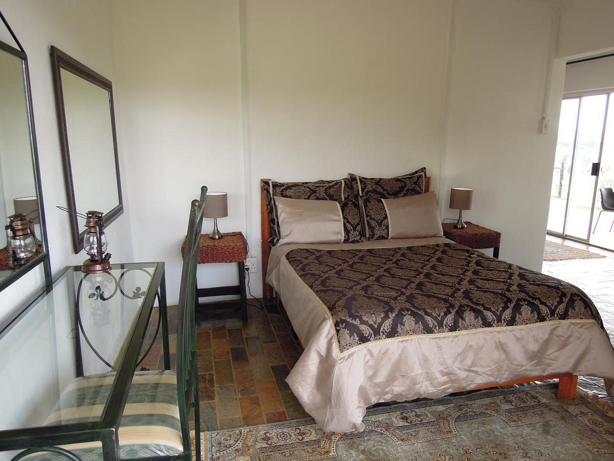 Nullarbor Cottages Магалисбург Екстериор снимка
